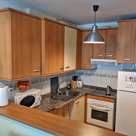 Apartamento Piscina Vilafortuny Apartment *