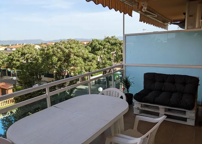 Piscina Vilafortuny Apartamento